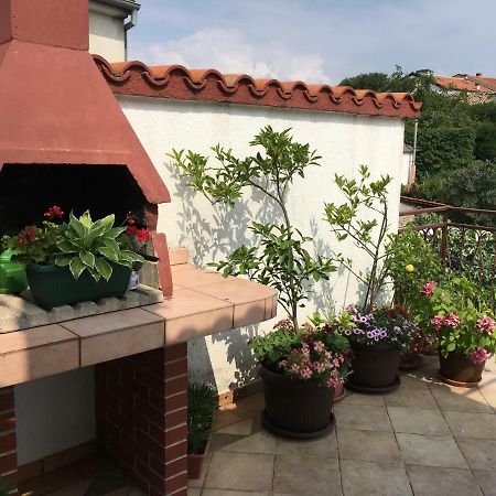Apartment Lucija Нови-Винодолски Экстерьер фото