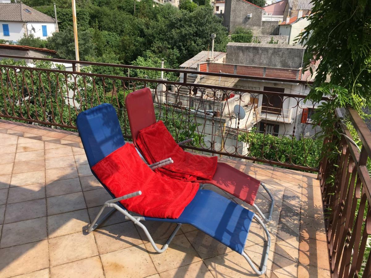 Apartment Lucija Нови-Винодолски Экстерьер фото